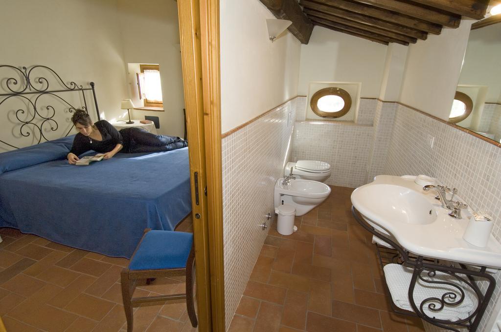 Agriturismo Campo Lungo San Donato in Poggio 객실 사진