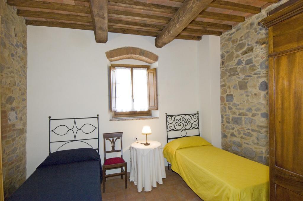 Agriturismo Campo Lungo San Donato in Poggio 객실 사진