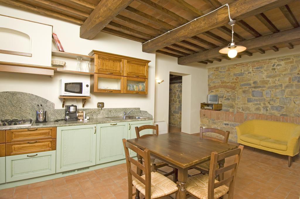 Agriturismo Campo Lungo San Donato in Poggio 객실 사진