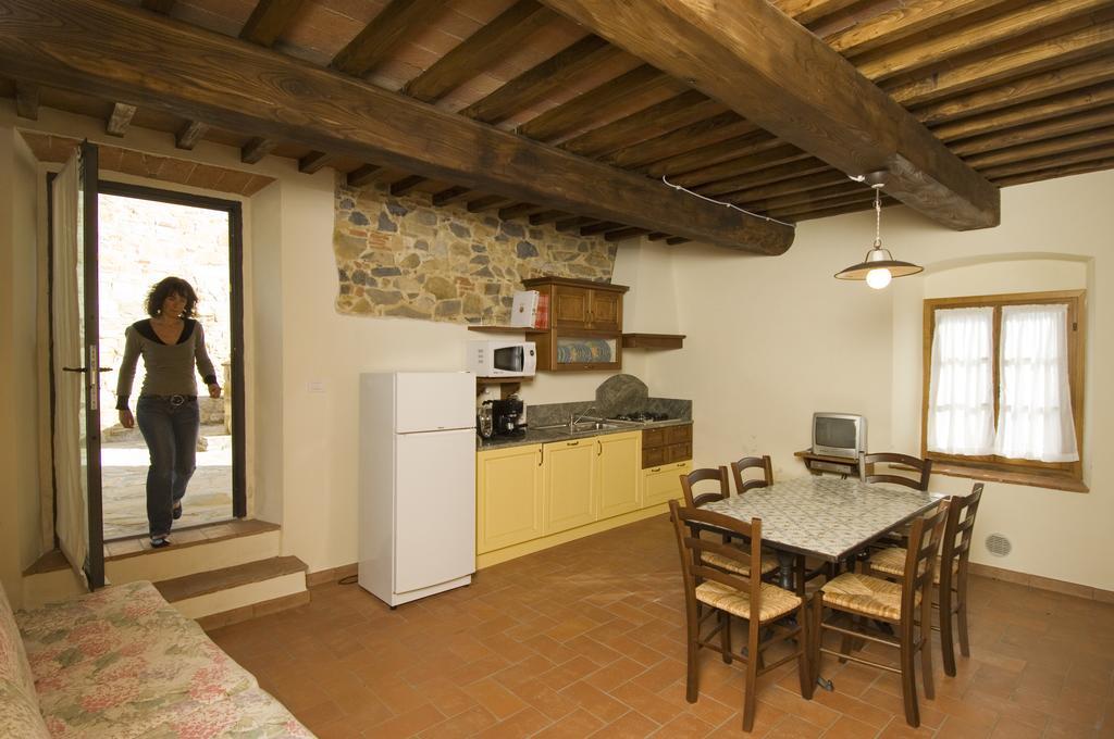 Agriturismo Campo Lungo San Donato in Poggio 객실 사진