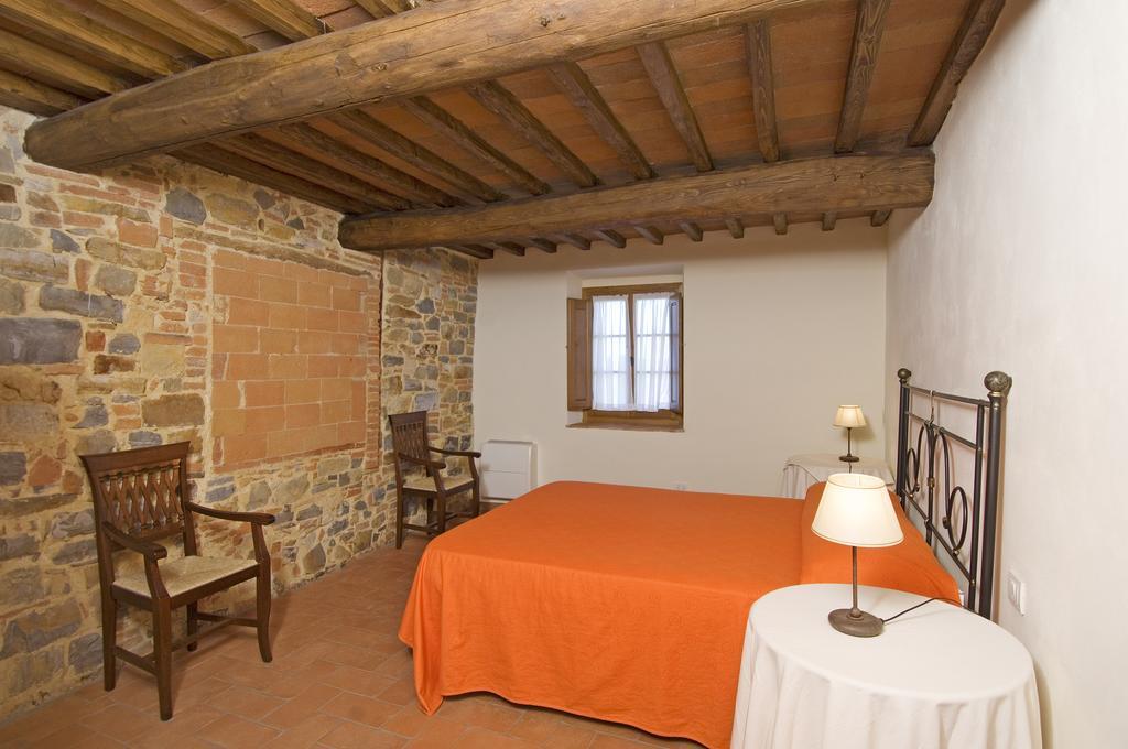 Agriturismo Campo Lungo San Donato in Poggio 객실 사진