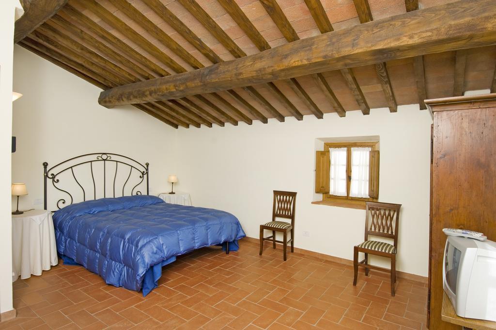Agriturismo Campo Lungo San Donato in Poggio 객실 사진