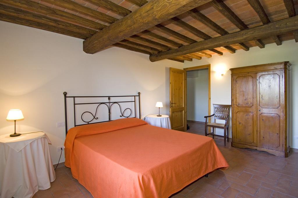 Agriturismo Campo Lungo San Donato in Poggio 객실 사진
